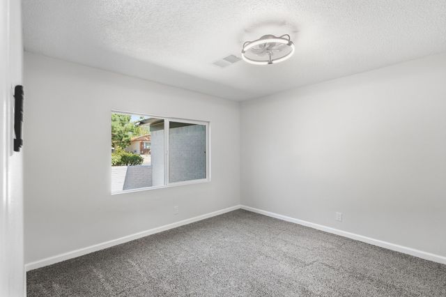 11224 Nassau Drive NE, Albuquerque, NM 87111