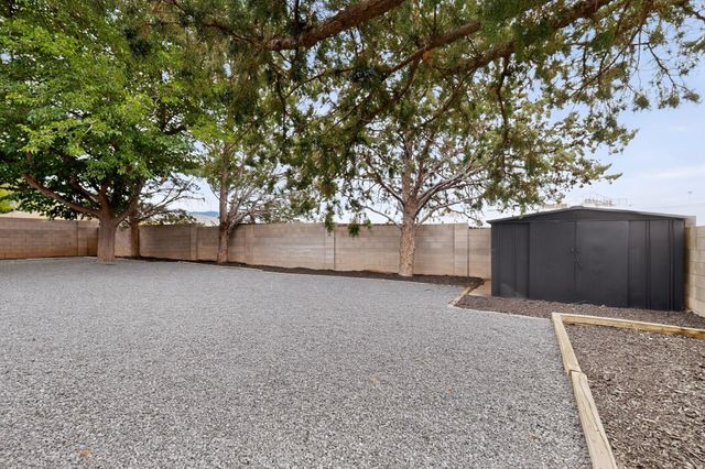11224 Nassau Drive NE, Albuquerque, NM 87111