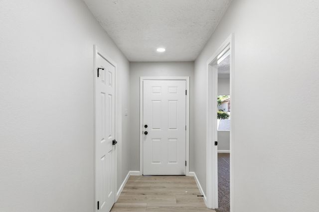 11224 Nassau Drive NE, Albuquerque, NM 87111