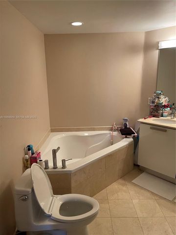 3000 NE 188th Street 706, Aventura, FL 33180
