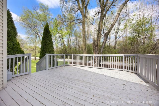 2494 Adamsway Drive, Aurora, IL 60502