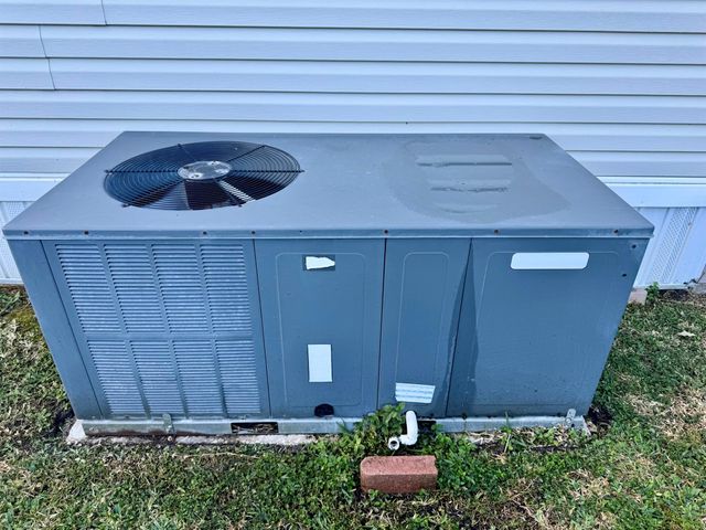 231 NW 53rd Court, Deerfield Beach, FL 33064