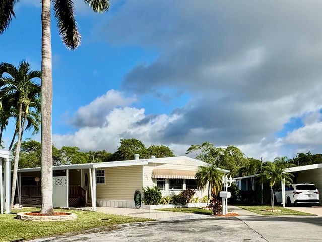 231 NW 53rd Court, Deerfield Beach, FL 33064
