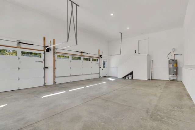 1000 Hogans Branch Rd, Hendersonville, TN 37075