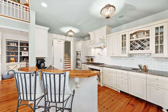 50 Broad Pointe Dr, Hilton Head Island, SC 29926