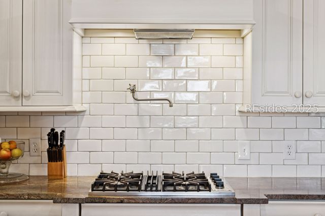 50 Broad Pointe Dr, Hilton Head Island, SC 29926