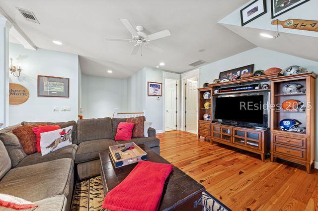 50 Broad Pointe Dr, Hilton Head Island, SC 29926