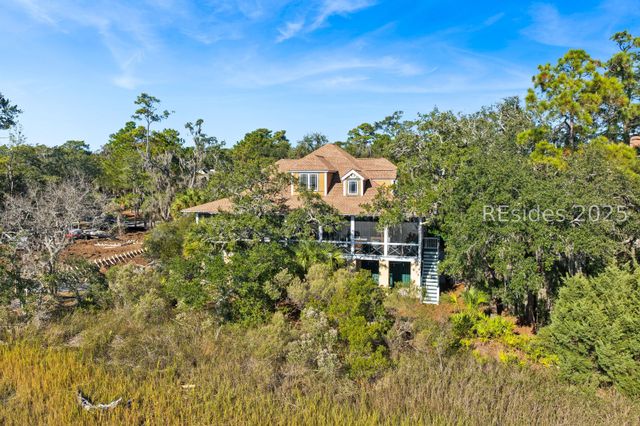 50 Broad Pointe Dr, Hilton Head Island, SC 29926