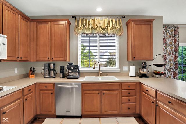 14348 Chariots Whisper Drive, Carmel, IN 46074