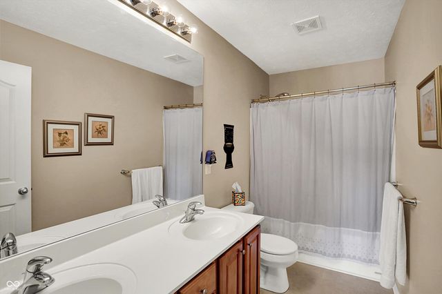 14348 Chariots Whisper Drive, Carmel, IN 46074