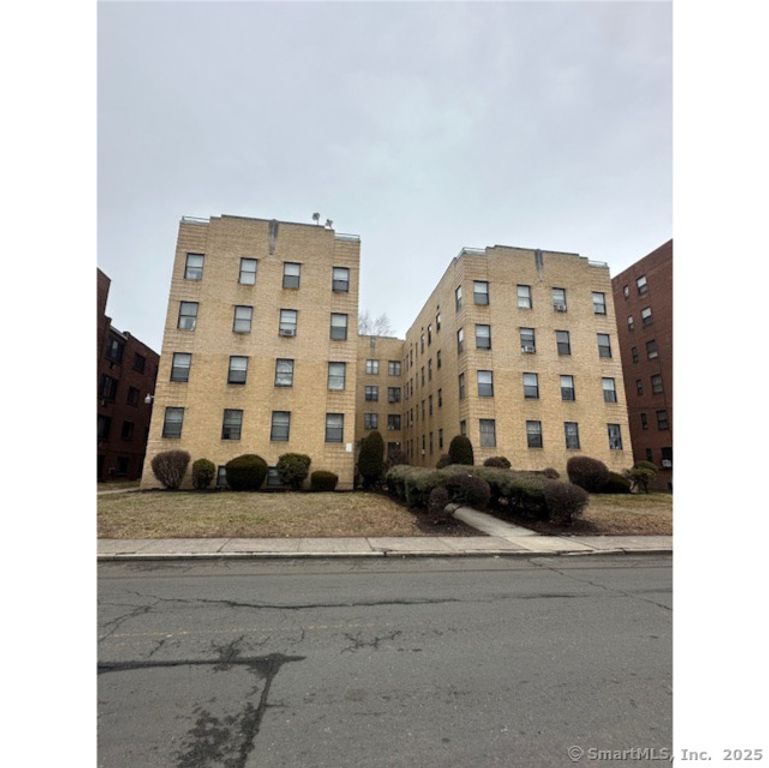 276 Collins Street, Hartford, CT 06105