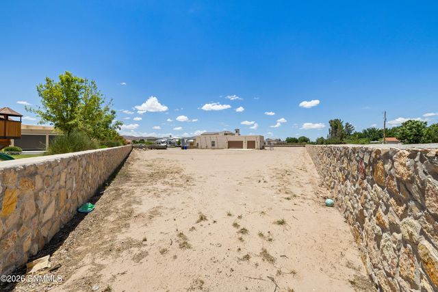 1122 Snowy Egret Court, Las Cruces, NM 88007