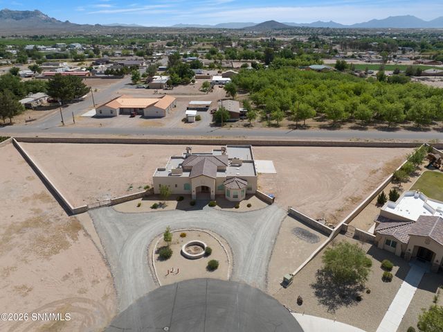 1122 Snowy Egret Court, Las Cruces, NM 88007