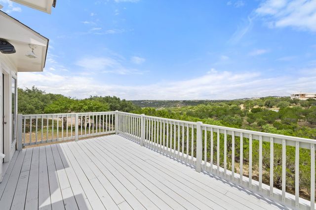 4921 Creek Meadow CV, Spicewood, TX 78669