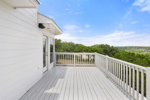 4921 Creek Meadow CV, Spicewood, TX 78669