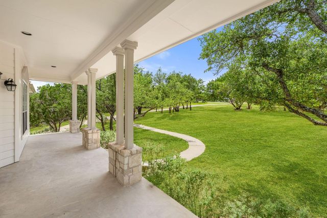 4921 Creek Meadow CV, Spicewood, TX 78669