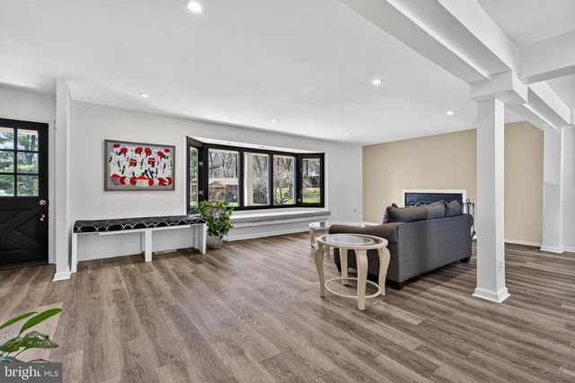 9 RAINBOW CT, Owings Mills, MD 21117