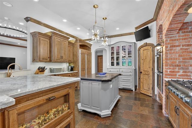 22002 White Pine Circle, Edmond, OK 73012