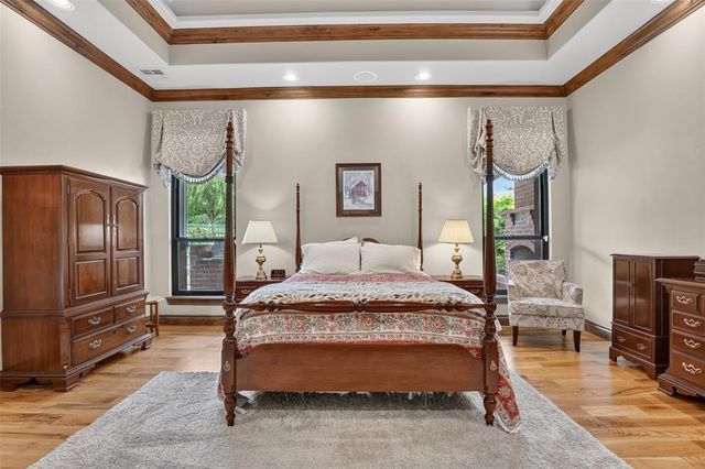 22002 White Pine Circle, Edmond, OK 73012