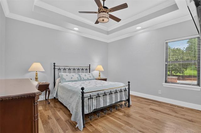22002 White Pine Circle, Edmond, OK 73012