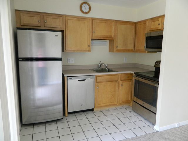 4060 CHILTON Court 2, Erie, PA 16505