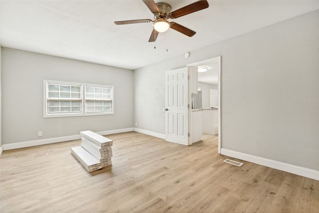 422 Stone Street, Mineola, TX 75773