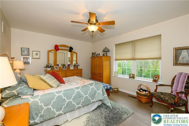 3234 Overlook Drive, Emmaus Boro, PA 18049