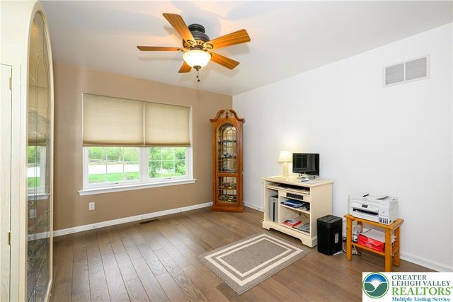 3234 Overlook Drive, Emmaus Boro, PA 18049