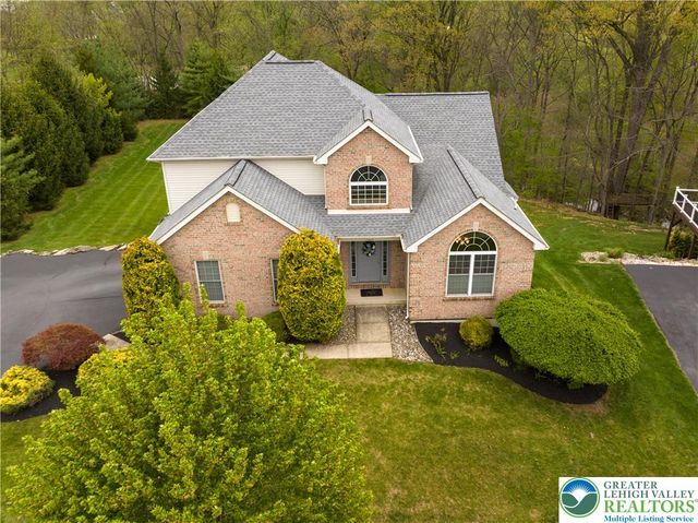 3234 Overlook Drive, Emmaus Boro, PA 18049
