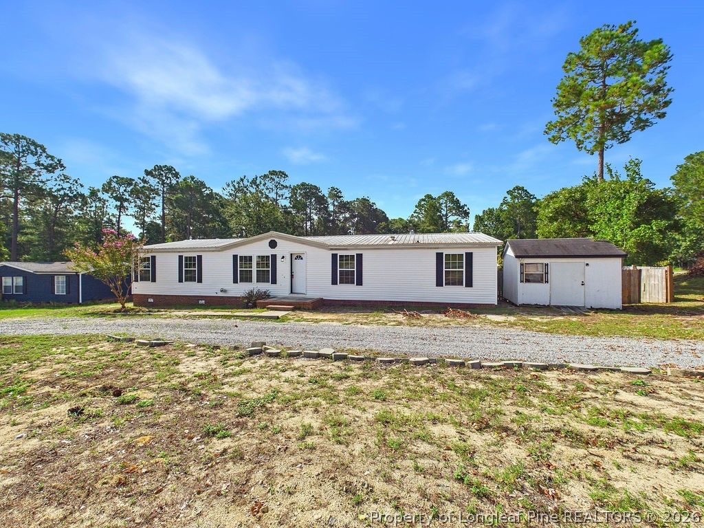 142 Castle Wood, Sanford, NC 27332 — photo 4