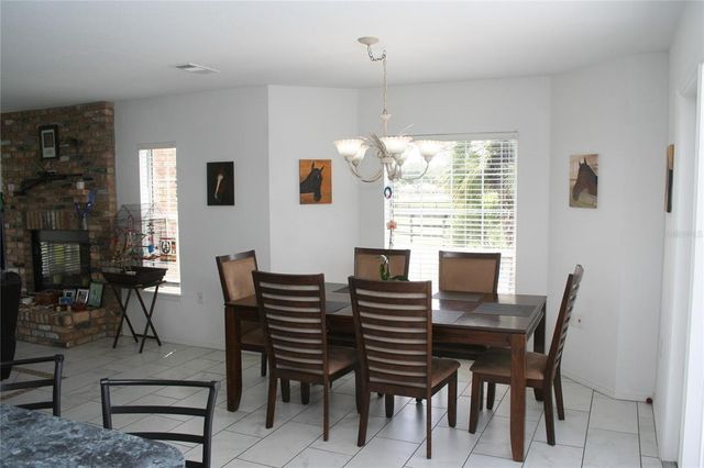 19830 SE 15TH PLACE, Morriston, FL 32668
