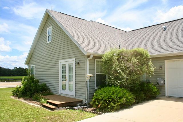 19830 SE 15TH PLACE, Morriston, FL 32668