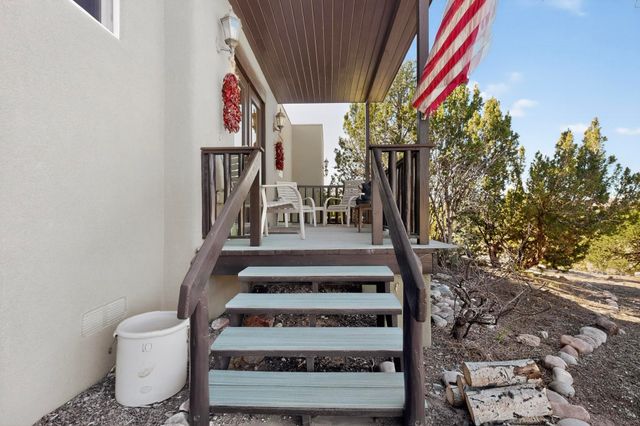 4671 San Ysidro, Santa Fe, NM 87507