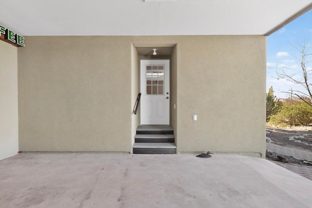 4671 San Ysidro, Santa Fe, NM 87507