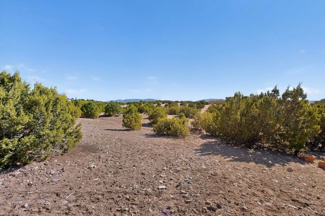 4671 San Ysidro, Santa Fe, NM 87507