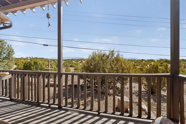4671 San Ysidro, Santa Fe, NM 87507