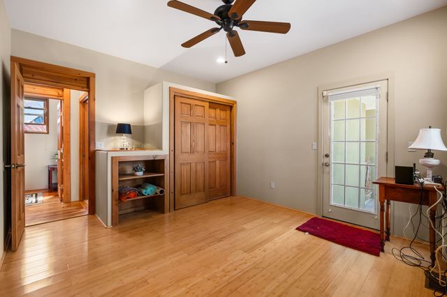 4671 San Ysidro, Santa Fe, NM 87507
