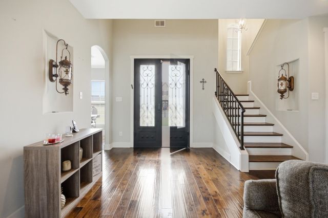 816 WOODLAND TREES DR, Cordova, TN 38018
