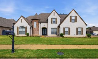 816 WOODLAND TREES DR, Cordova, TN 38018