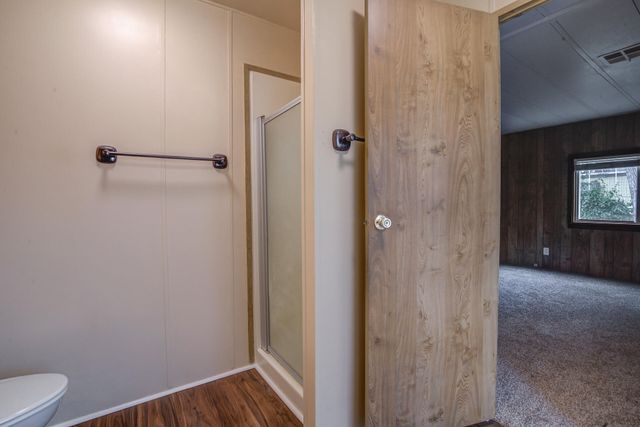 6870 Riverland Drive, SPC 56, Redding, CA 96002