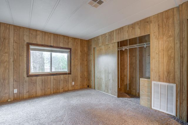 6870 Riverland Drive, SPC 56, Redding, CA 96002