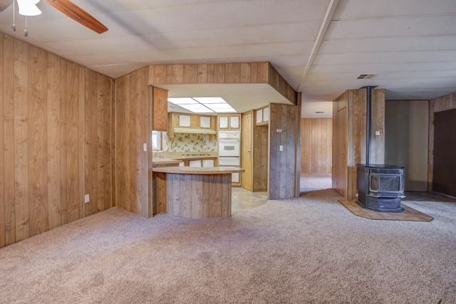 6870 Riverland Drive, SPC 56, Redding, CA 96002