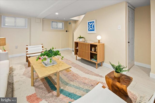 1722 LANG PL NE, Washington, DC 20002