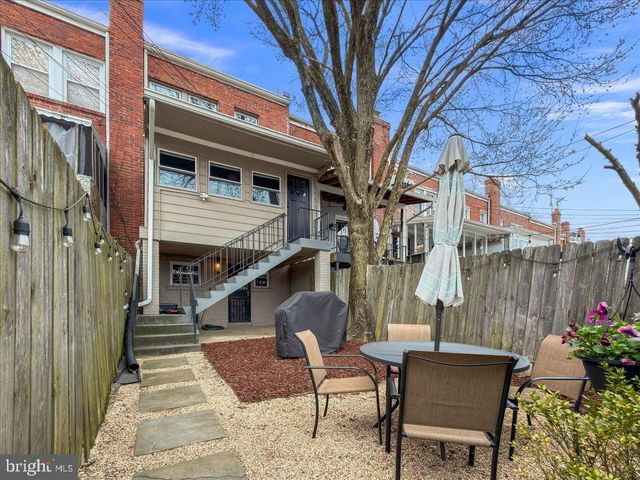 1722 LANG PL NE, Washington, DC 20002