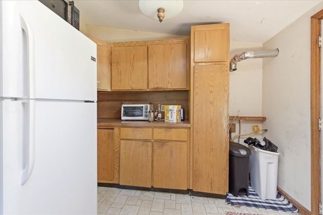 64 Central St, Marshfield, MA 02020