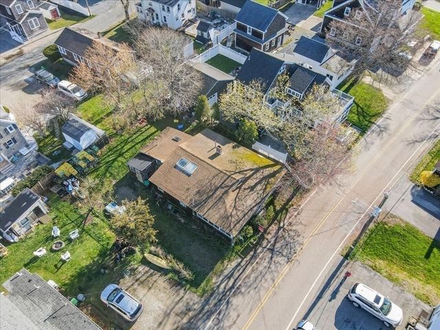 64 Central St, Marshfield, MA 02020