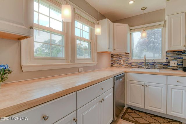 35 Auburn Street 54B, Whiting, NJ 08759