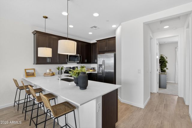 8149 E PETUNIA Avenue 1101, Mesa, AZ 85212