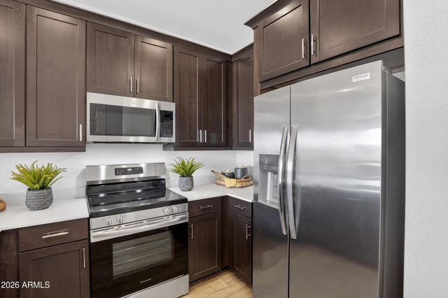 8149 E PETUNIA Avenue 1101, Mesa, AZ 85212
