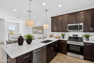 8149 E PETUNIA Avenue 1101, Mesa, AZ 85212